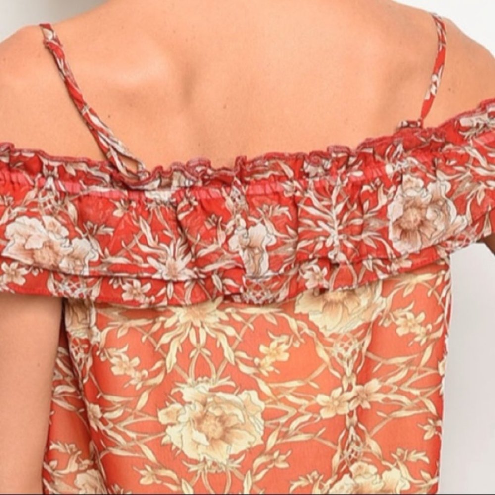 Boho Chic Cold Shoulder Rustic Floral Ruffle Dress - Picture 5 of 6